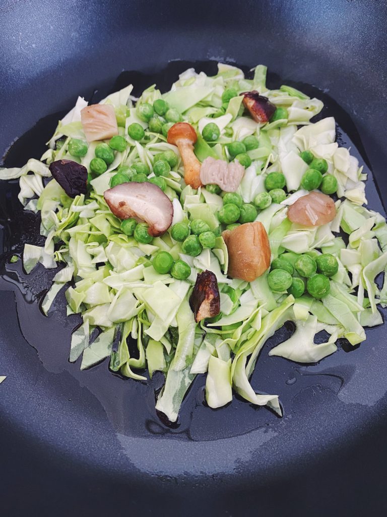 Okonomiyaki med spidskål